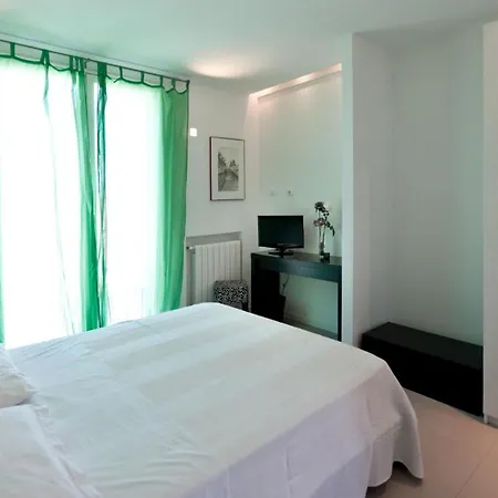 Malusi Bed & Breakfast *