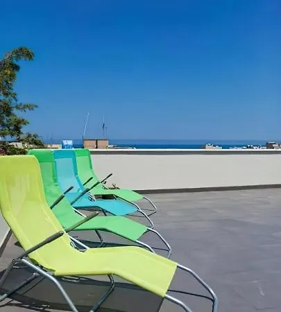 Malusi 3*